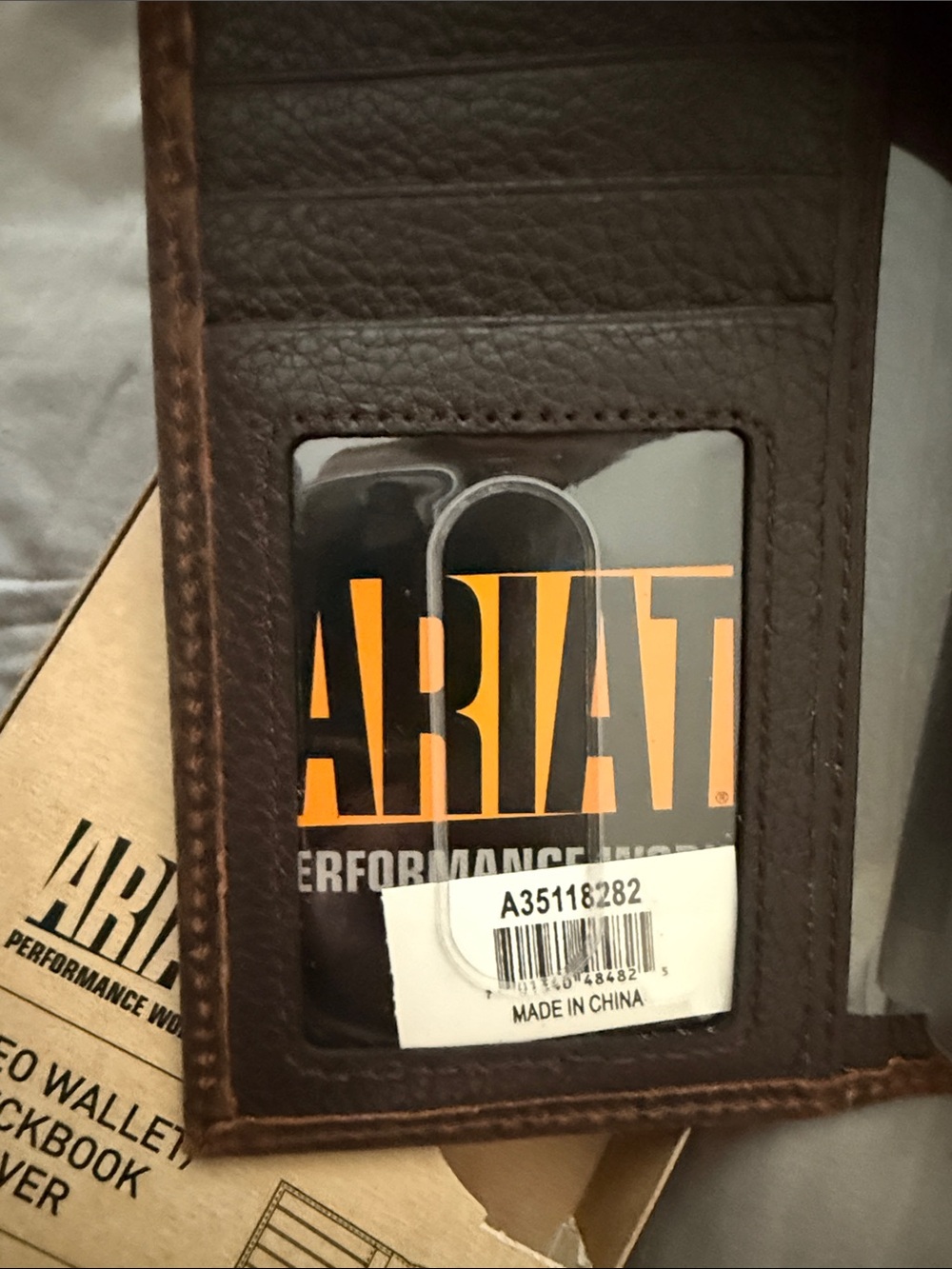 Ariat Rodeo Wallet & Checkbook Cover - Picture 2 of 5